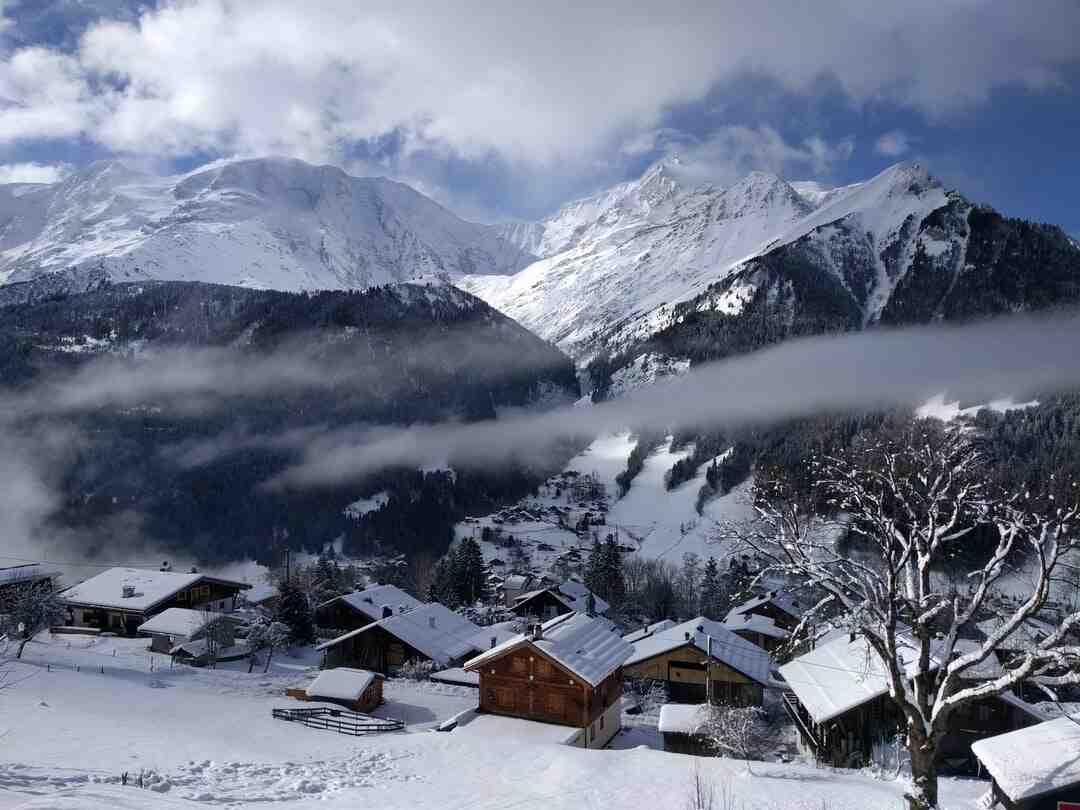 Quel âge a Aurélien Enthoven ?